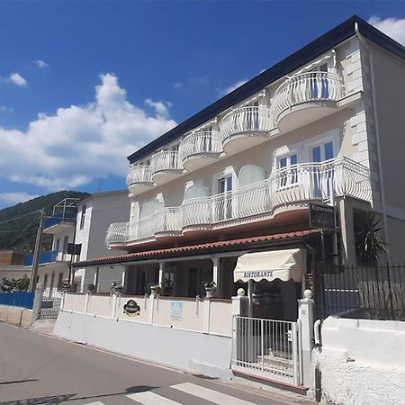 Hotel Da Alfredo Castellabate Zewnętrze zdjęcie
